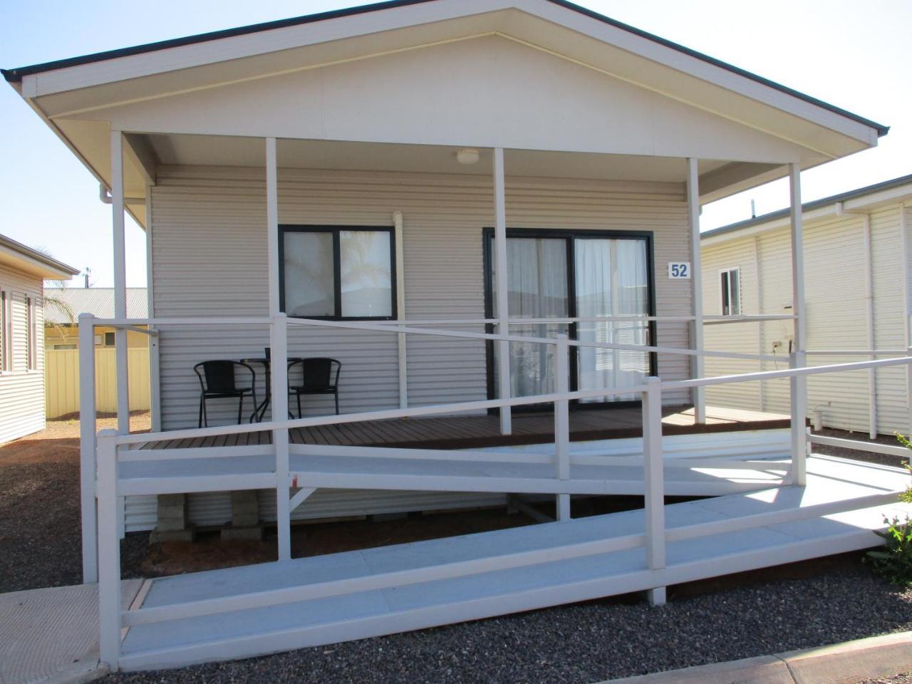 The Sundowner Cabin & Tourist Park وايللا المظهر الخارجي الصورة